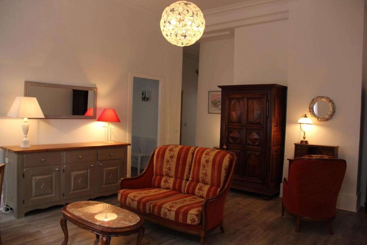 Chez Papoum Apartment Nevers Ngoại thất bức ảnh